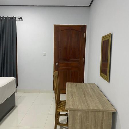 Taman Ratih Guest House Чангу Экстерьер фото