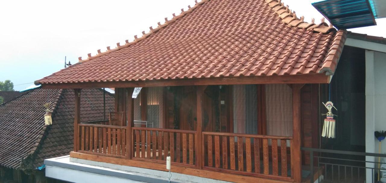 Taman Ratih Guest House Чангу Экстерьер фото